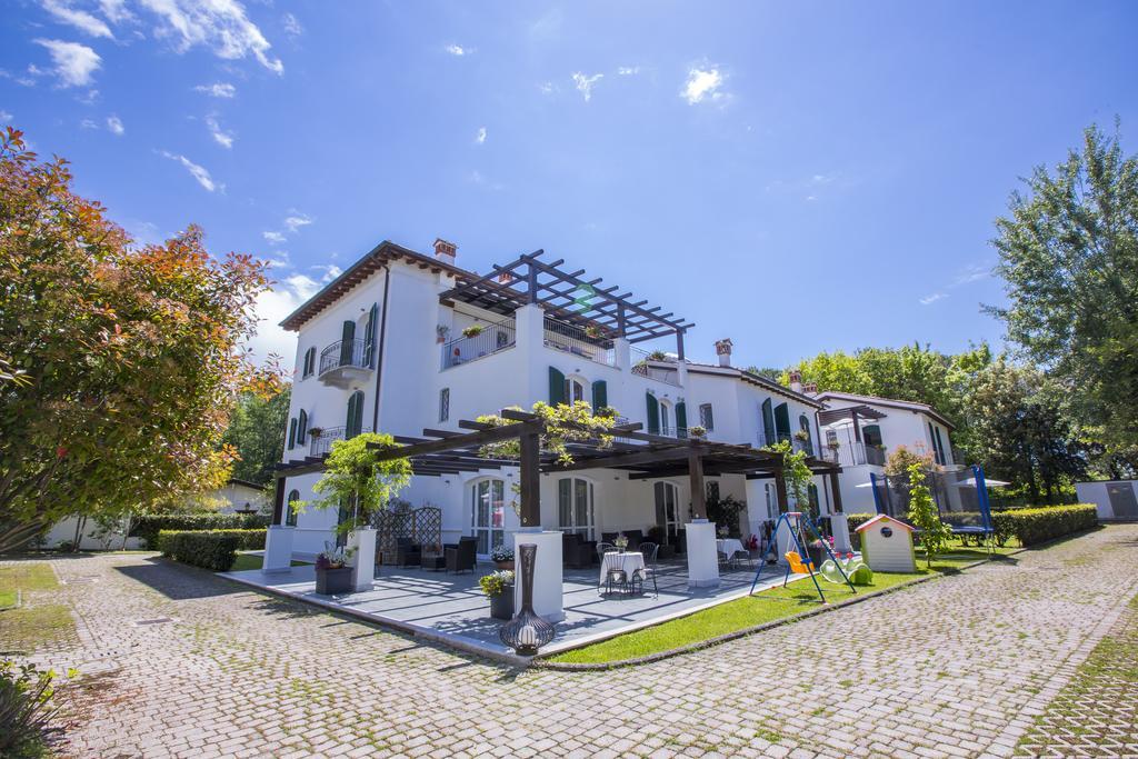 مارينا دي ماسا Residence Casa Bianca المظهر الخارجي الصورة